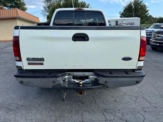 Ford Super Duty F-250 Crew Cab 156" Lariat 4WD 2004