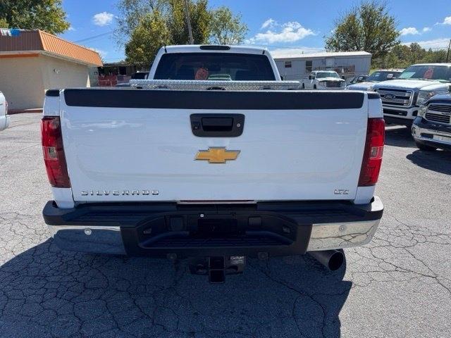 Chevrolet Silverado 3500HD 4WD Crew Cab 167.7" LTZ 2012