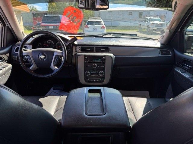 Chevrolet Silverado 3500HD 4WD Crew Cab 167.7" LTZ 2012