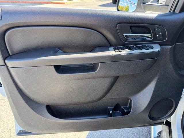 Chevrolet Silverado 3500HD 4WD Crew Cab 167.7" LTZ 2012