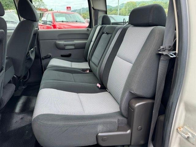Chevrolet Silverado 3500HD 4WD Crew Cab 167" DRW Work Truck 2008