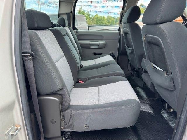 Chevrolet Silverado 3500HD 4WD Crew Cab 167" DRW Work Truck 2008