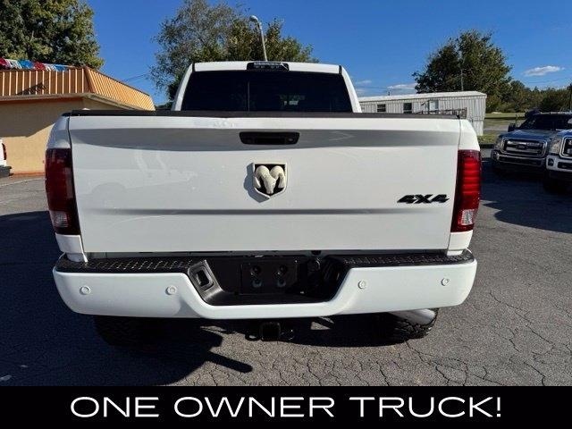 RAM 2500 Laramie 4x4 Mega Cab 6'4" Box 2018