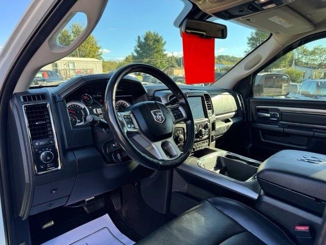 RAM 2500 Laramie 4x4 Mega Cab 6'4" Box 2018
