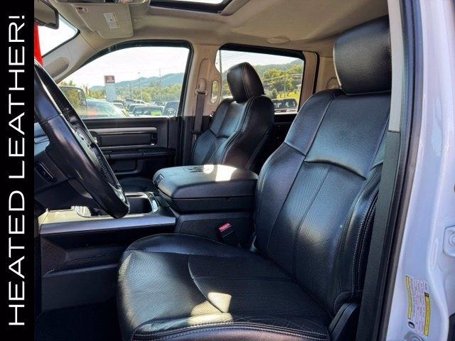 RAM 2500 Laramie 4x4 Mega Cab 6'4" Box 2018