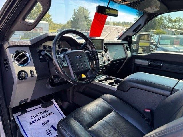Ford Super Duty F-250 SRW Lariat 4WD Crew Cab 6.75' Box 2016