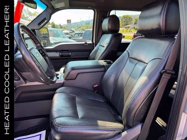 Ford Super Duty F-250 SRW Lariat 4WD Crew Cab 6.75' Box 2016