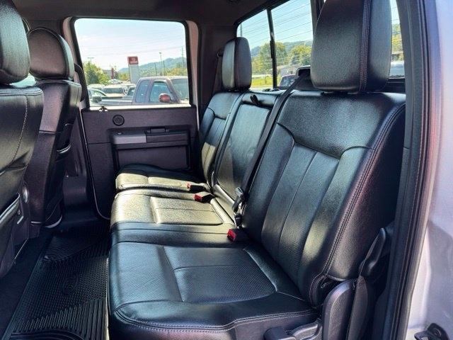 Ford Super Duty F-250 SRW Lariat 4WD Crew Cab 6.75' Box 2016