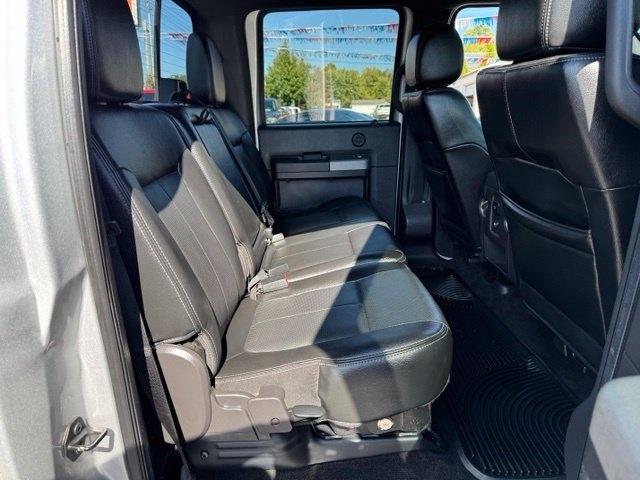 Ford Super Duty F-250 SRW Lariat 4WD Crew Cab 6.75' Box 2016