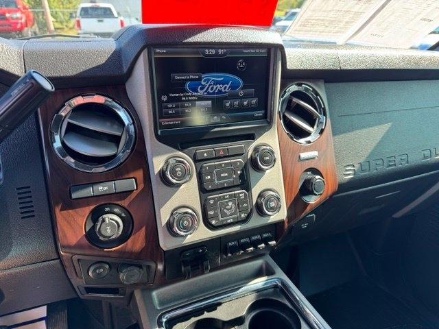 Ford Super Duty F-250 SRW Lariat 4WD Crew Cab 6.75' Box 2016