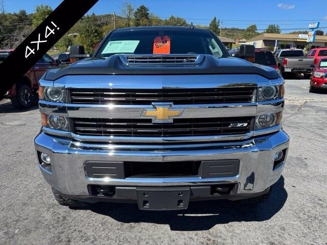Chevrolet Silverado 2500HD 4WD Crew Cab 153.7" LT 2017