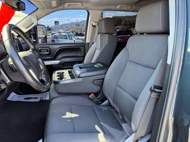 Chevrolet Silverado 2500HD 4WD Crew Cab 153.7" LT 2017
