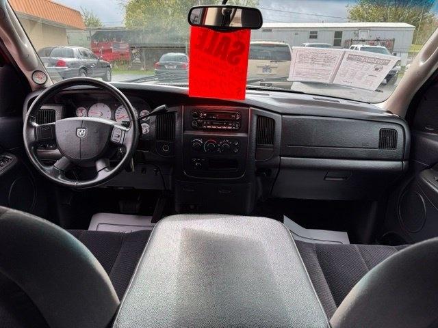 Dodge Ram 3500 4dr Quad Cab 160" WB DRW SLT 4WD 2004