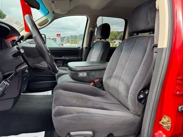 Dodge Ram 3500 4dr Quad Cab 160" WB DRW SLT 4WD 2004