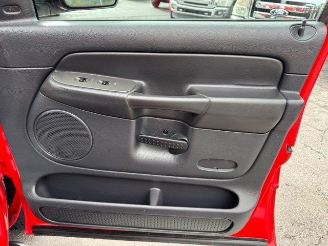 Dodge Ram 3500 4dr Quad Cab 160" WB DRW SLT 4WD 2004