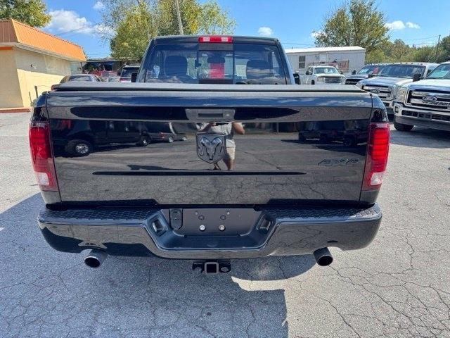 RAM 1500 4WD Reg Cab 120.5" Express 2015