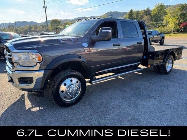 RAM 4500 Chassis Cab Tradesman 4x4 Crew Cab 60" CA 173.4" WB 2023