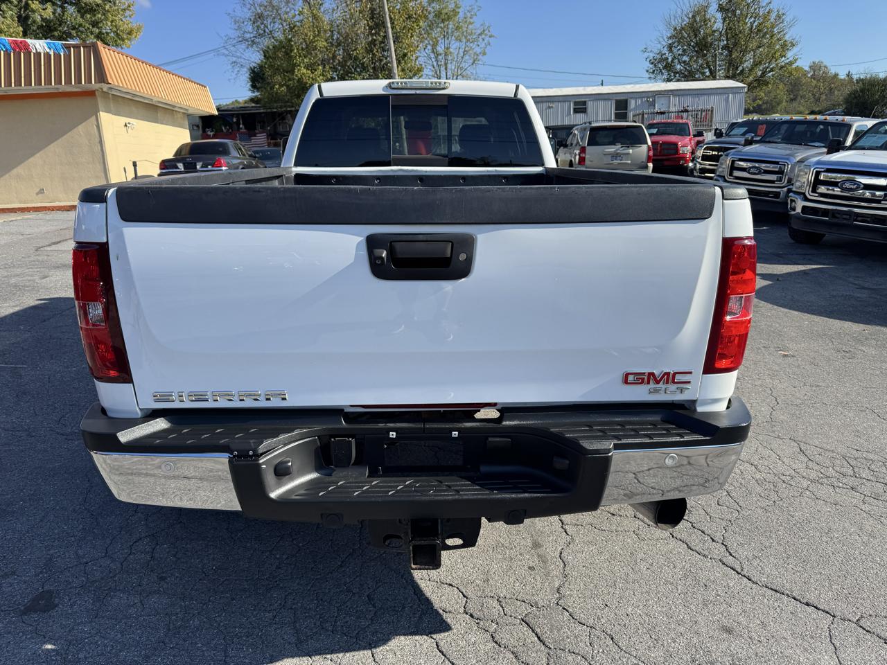 GMC Sierra 3500HD 4WD Crew Cab 167.7" SLT 2012