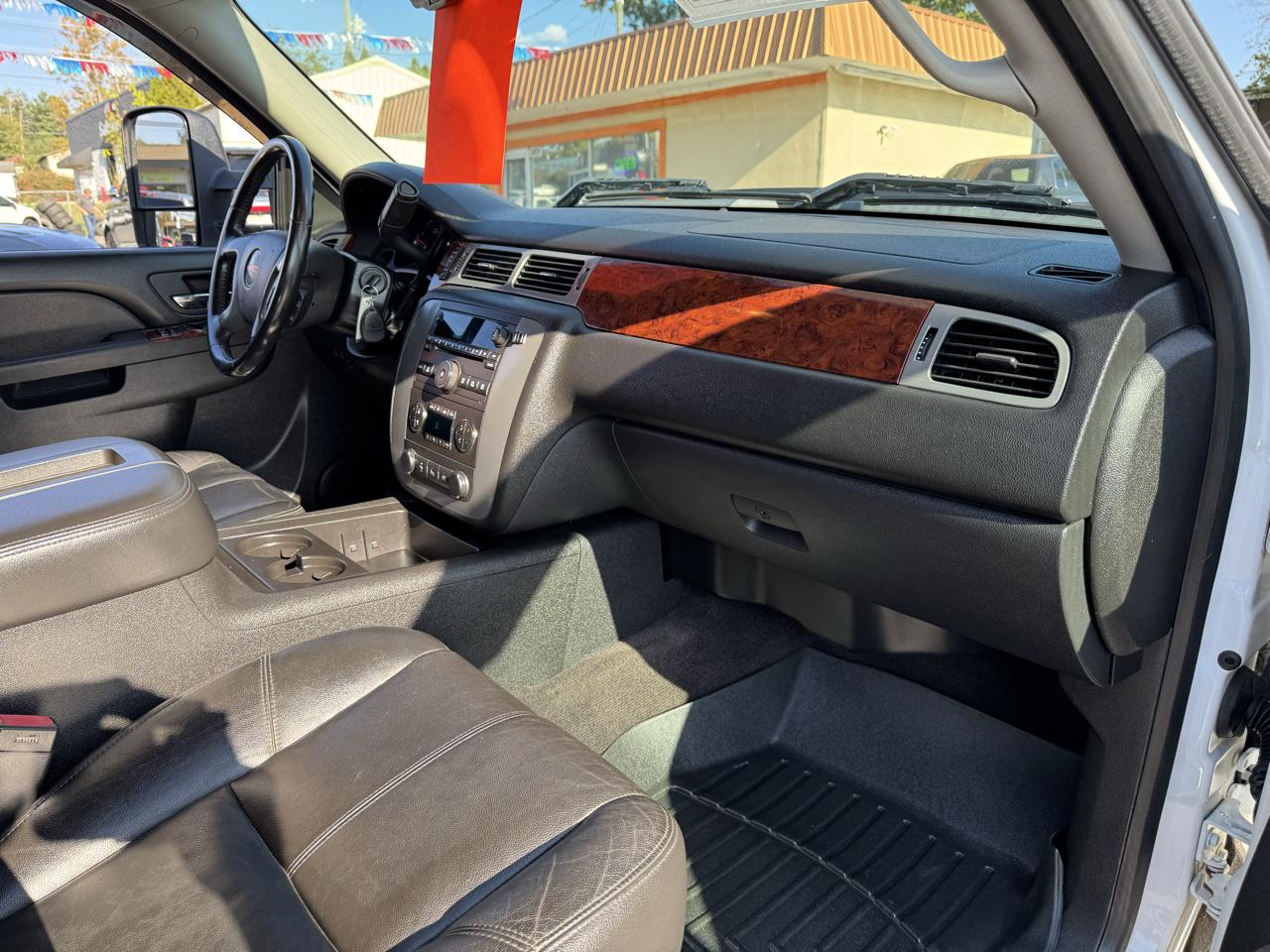 GMC Sierra 3500HD 4WD Crew Cab 167.7" SLT 2012