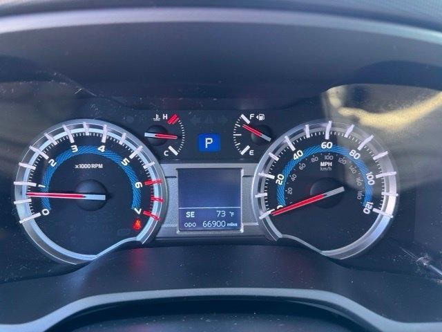 Toyota 4Runner 4WD 4dr V6 SR5 Premium (Natl) 2016