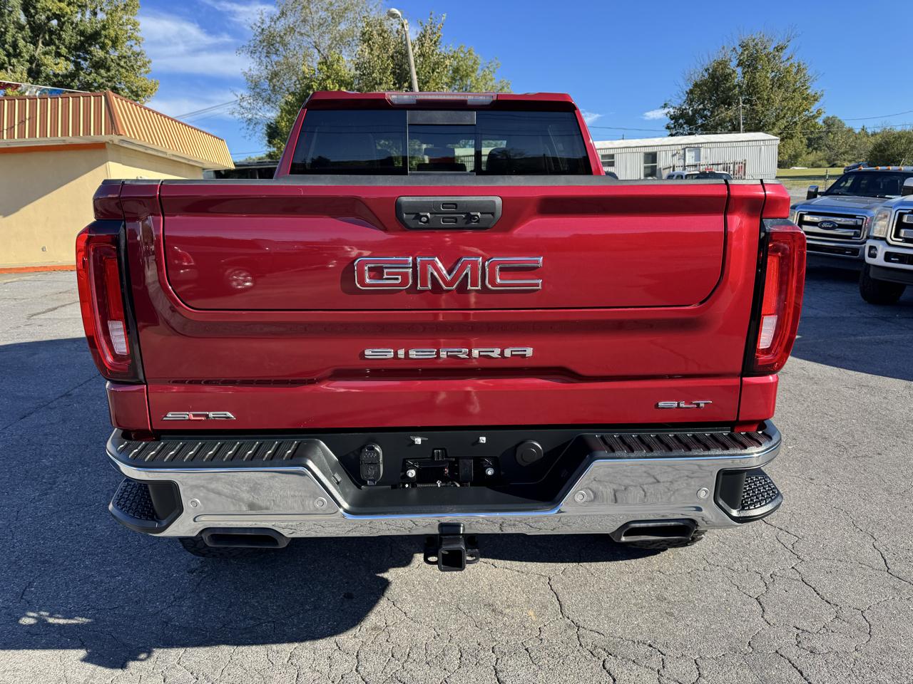 GMC Sierra 1500 4WD Crew Cab 147" SLT 2020