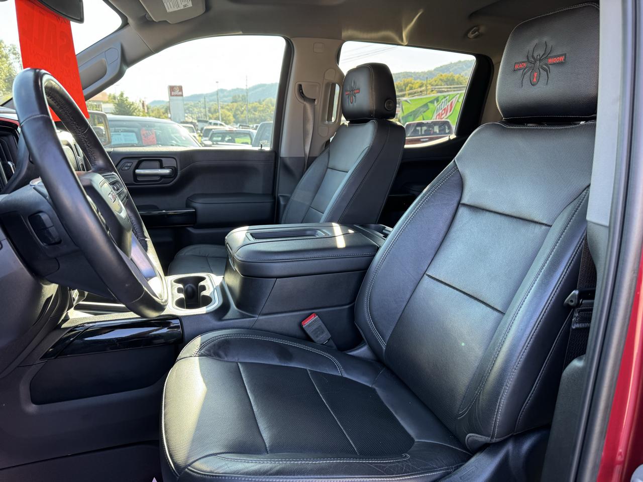 GMC Sierra 1500 4WD Crew Cab 147" SLT 2020