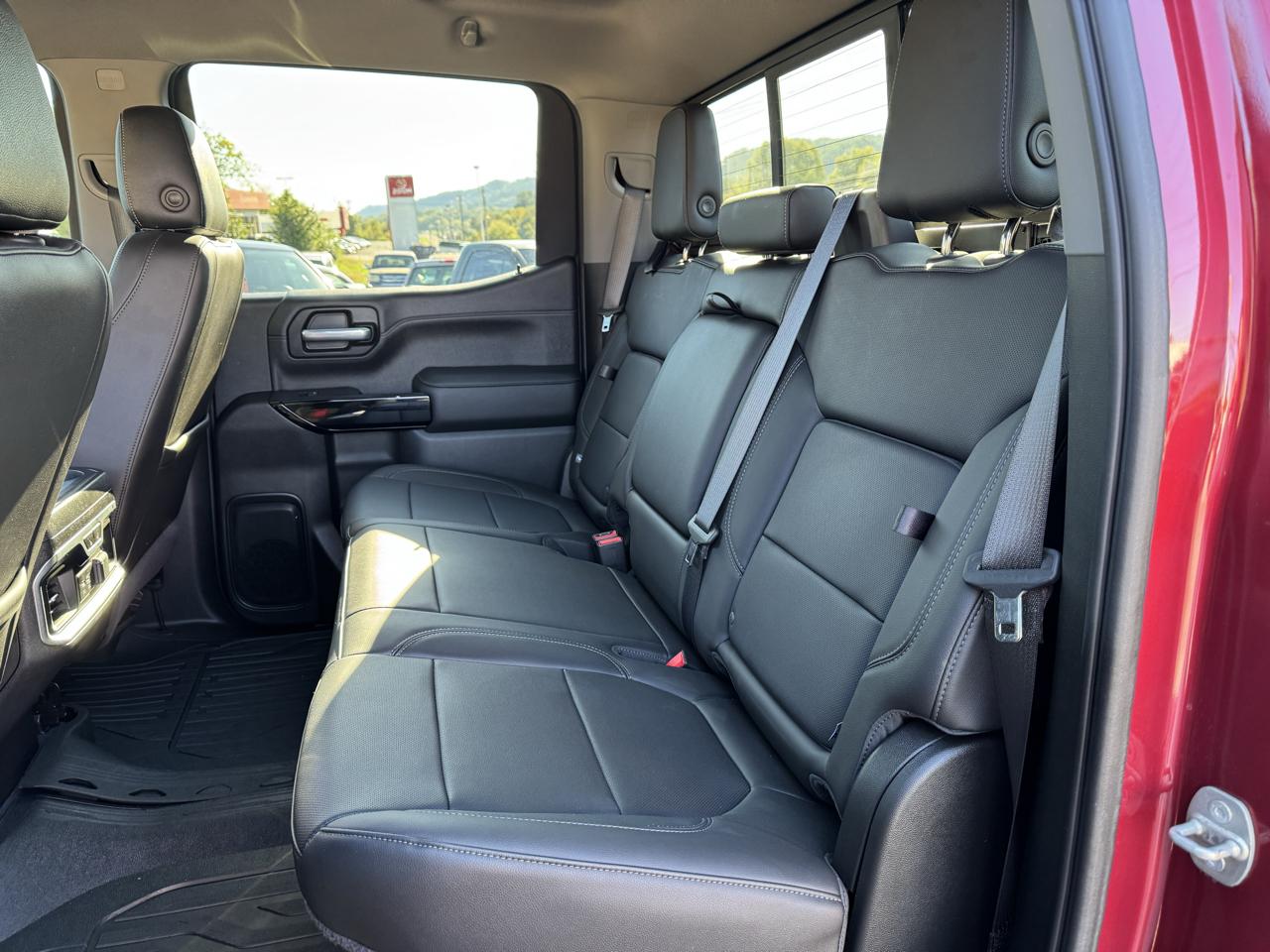 GMC Sierra 1500 4WD Crew Cab 147" SLT 2020