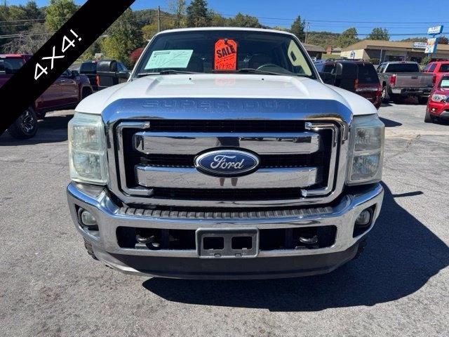 Ford Super Duty F-250 SRW 4WD Crew Cab 156" Lariat 2011