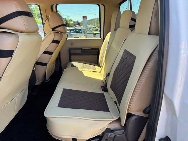 Ford Super Duty F-250 SRW 4WD Crew Cab 156" Lariat 2011