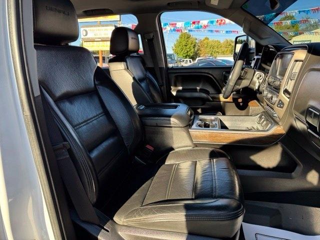 GMC Sierra 3500HD 4WD Crew Cab 167.7" Denali 2019
