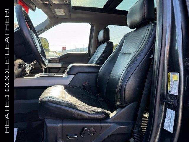 Ford Super Duty F-350 SRW Lariat 4WD Crew Cab 6.75' Box 2018