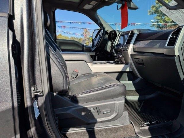 Ford Super Duty F-350 SRW Lariat 4WD Crew Cab 6.75' Box 2018