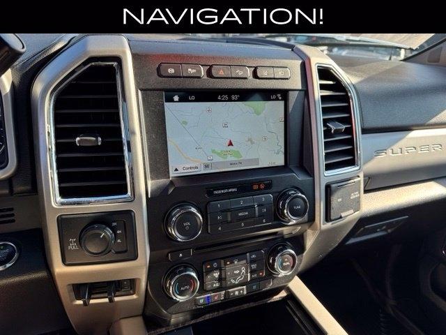 Ford Super Duty F-350 SRW Lariat 4WD Crew Cab 6.75' Box 2018