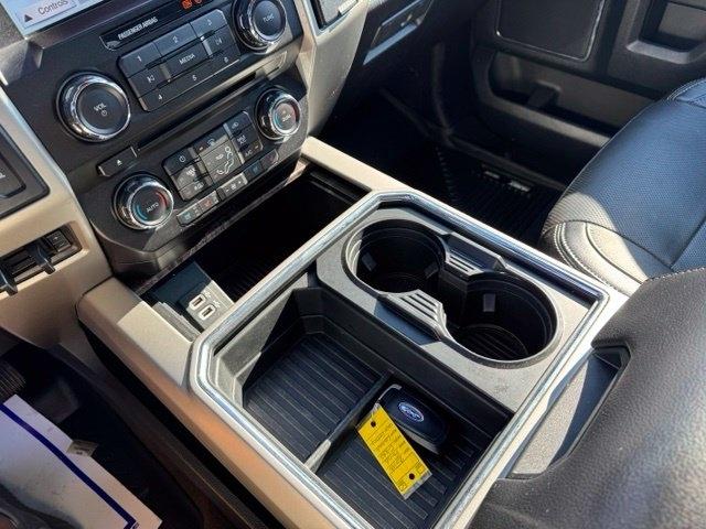 Ford Super Duty F-350 SRW Lariat 4WD Crew Cab 6.75' Box 2018