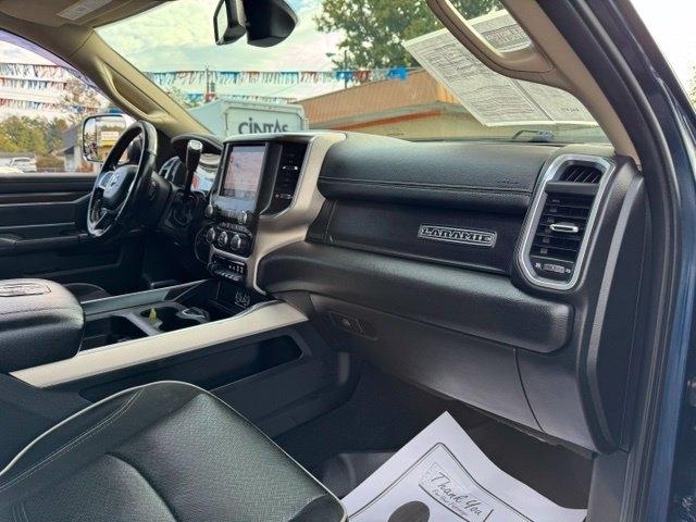 RAM 2500 Laramie 4x4 Crew Cab 6'4" Box 2022