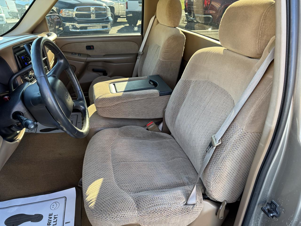 Chevrolet Silverado 1500 Reg Cab 119.0" WB LS 1999