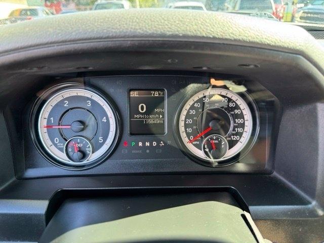 RAM 2500 Tradesman 4x4 Crew Cab 6'4" Box 2018