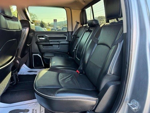 RAM 2500 Laramie 4x4 Crew Cab 6'4" Box 2020