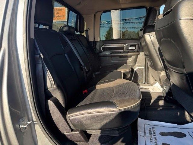 RAM 2500 Laramie 4x4 Crew Cab 6'4" Box 2020