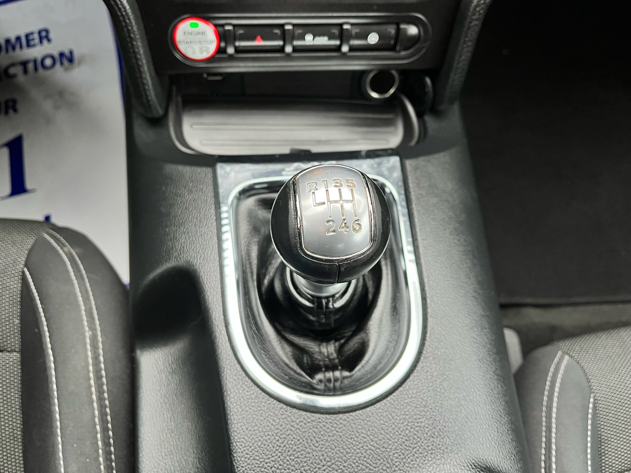 Ford Mustang 2dr Fastback V6 2015 Ford Mustang 2dr Fastback V6 2015