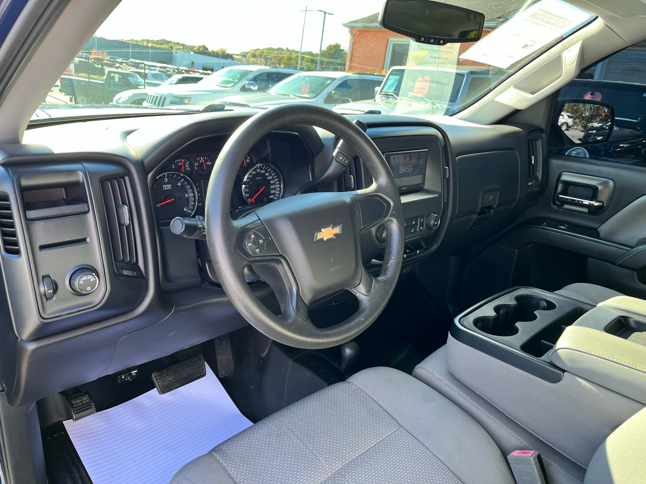 Chevrolet Silverado 1500 4WD Crew Cab 143.5" Work Truck w/2WT 2014 Chevrolet Silverado 1500 4WD Crew Cab 143.5" Work Truck w/2WT 2014
