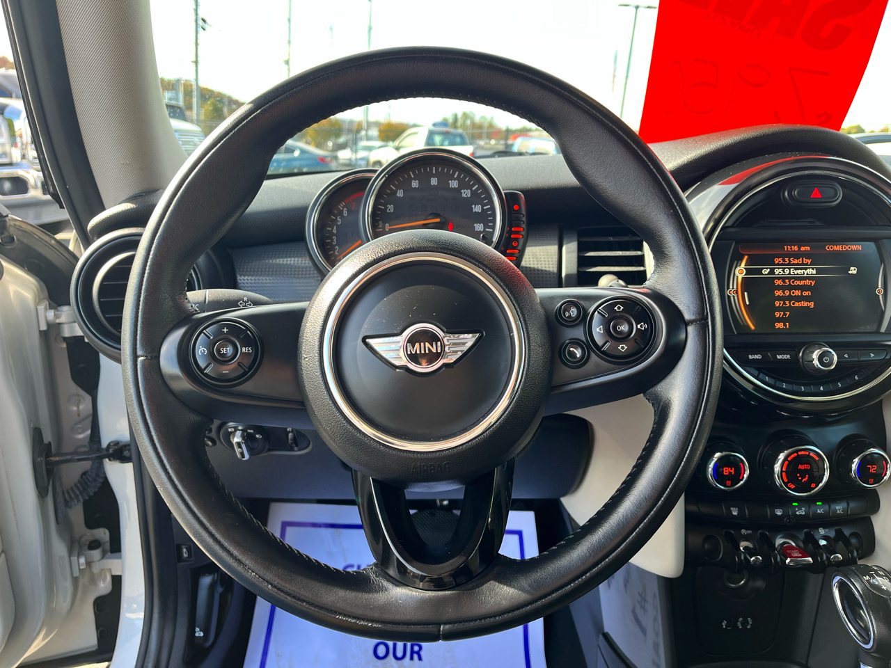 MINI Cooper Hardtop 2dr HB 2015 MINI Cooper Hardtop 2dr HB 2015