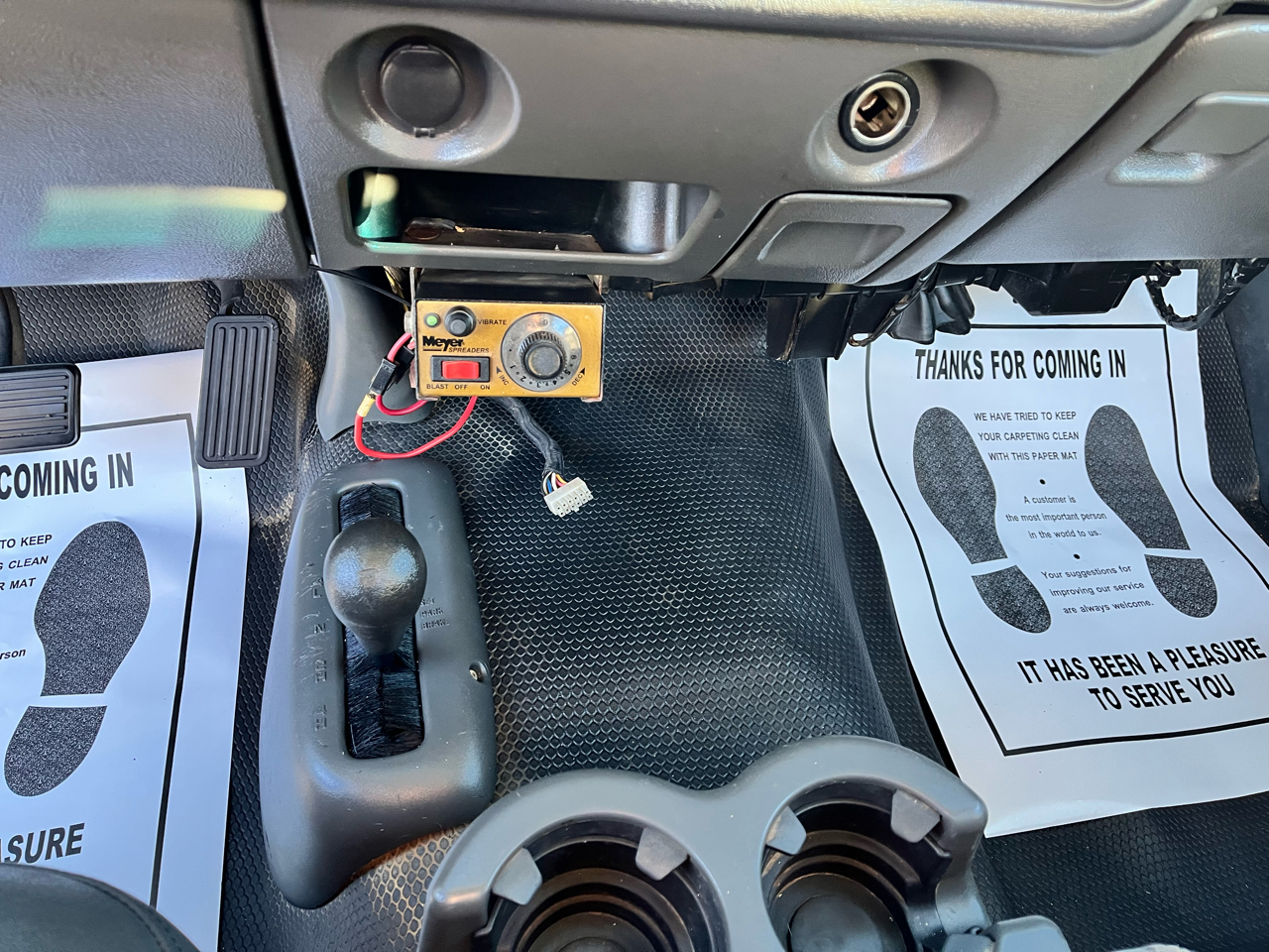 Chevrolet Silverado 2500HD Reg Cab 133" WB 4WD Work Truck 2004