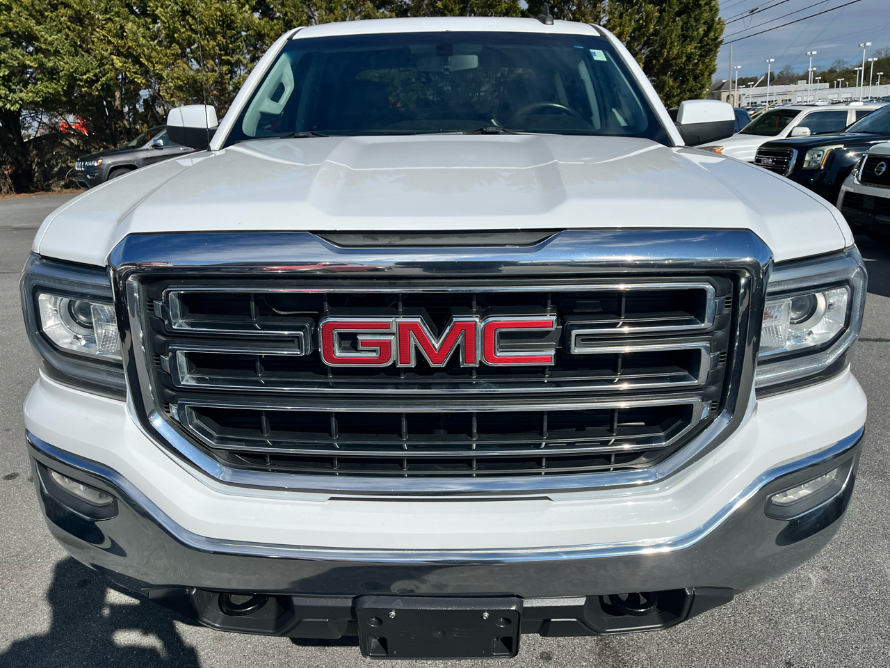 GMC Sierra 1500 4WD Crew Cab 153.0" SLE 2018