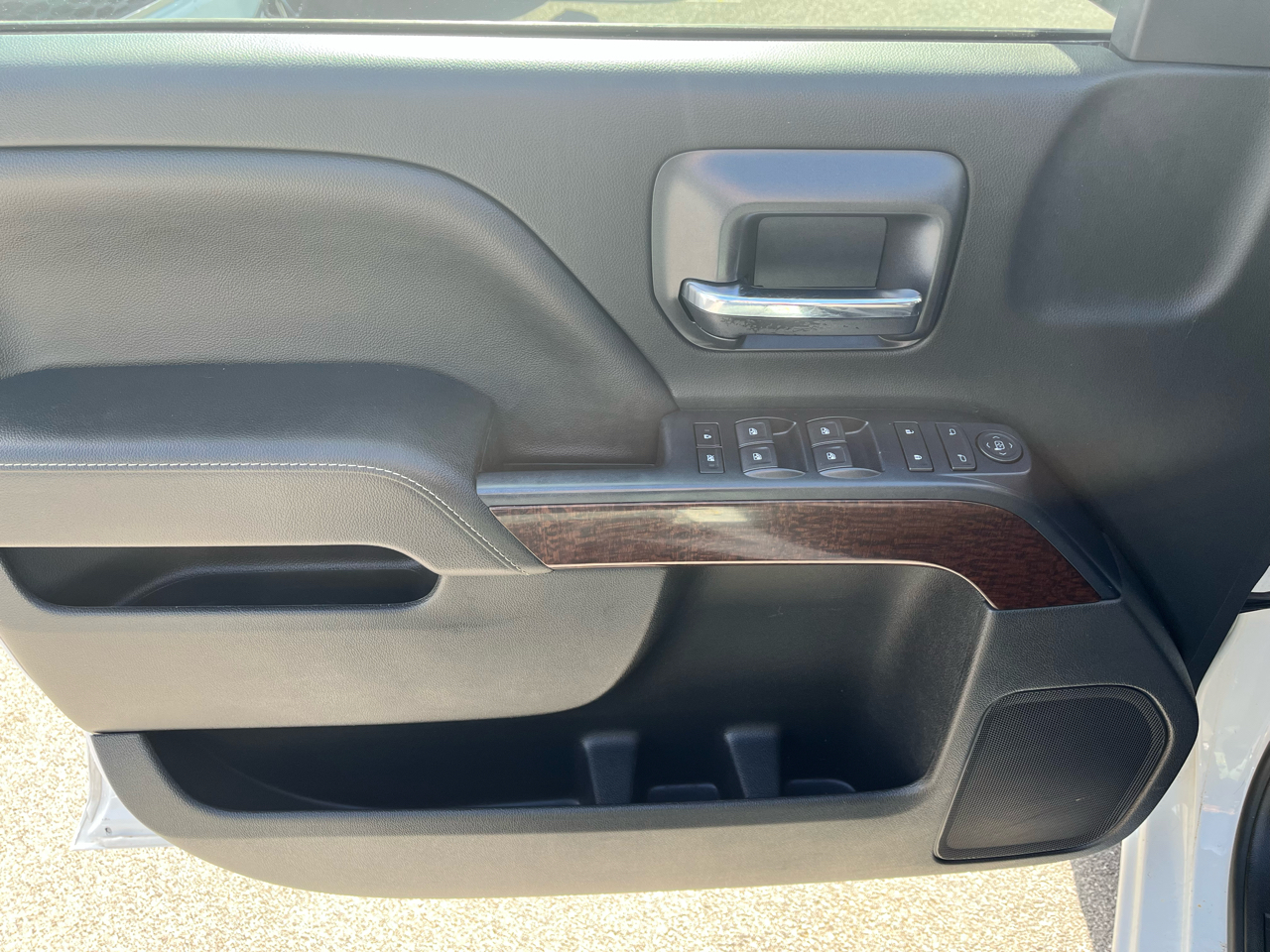 GMC Sierra 1500 4WD Crew Cab 153.0" SLE 2018