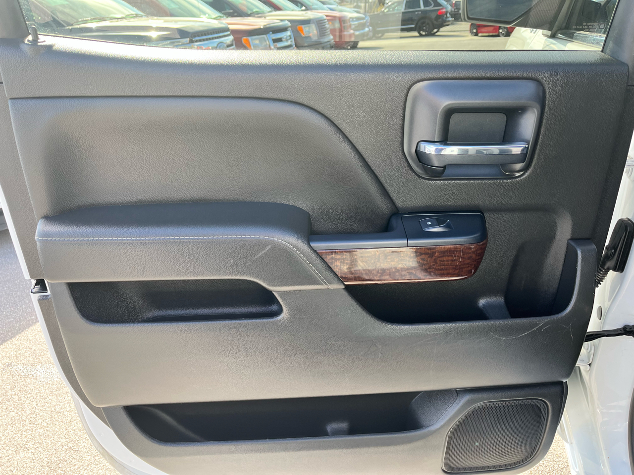 GMC Sierra 1500 4WD Crew Cab 153.0" SLE 2018