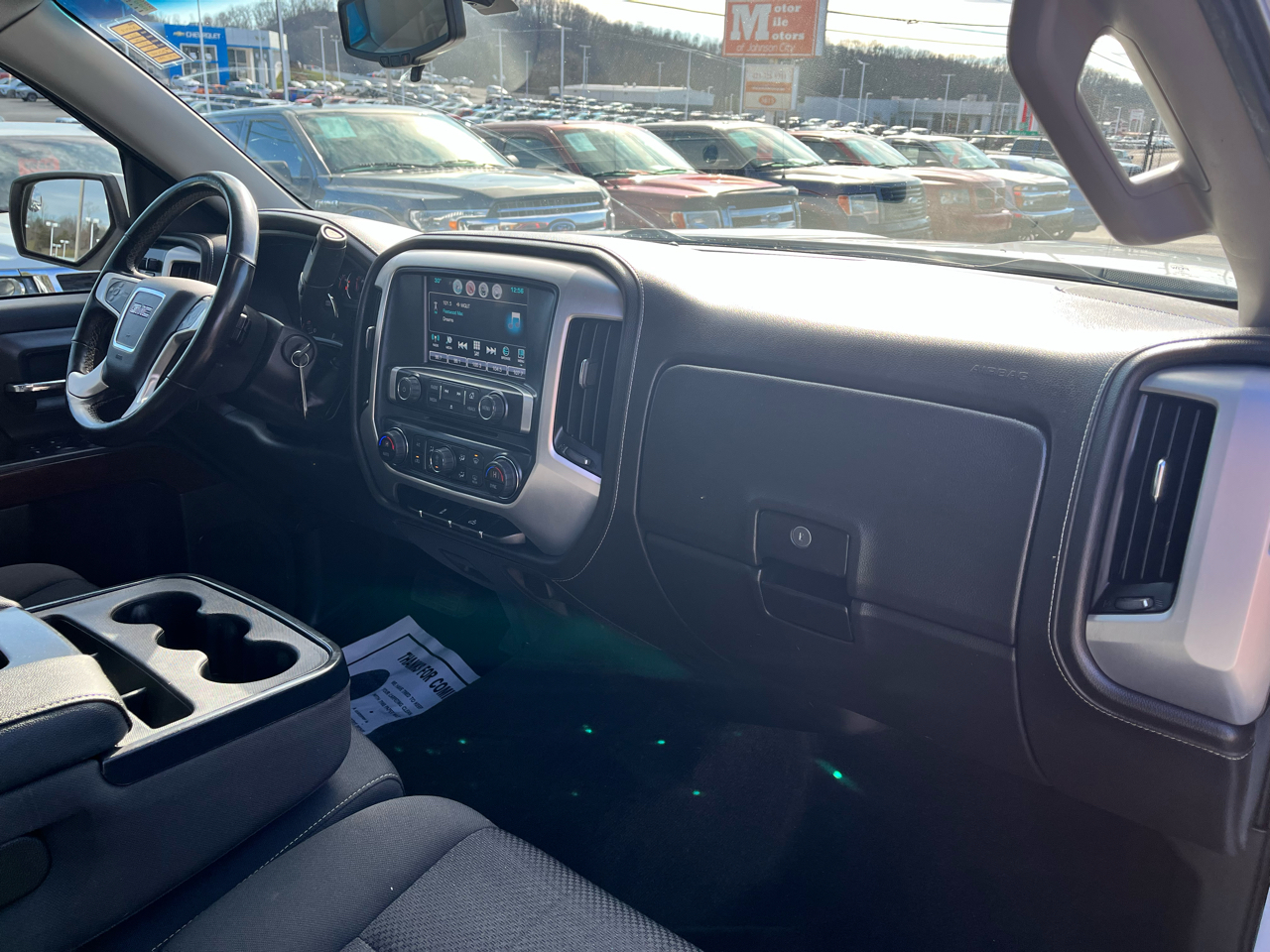 GMC Sierra 1500 4WD Crew Cab 153.0" SLE 2018