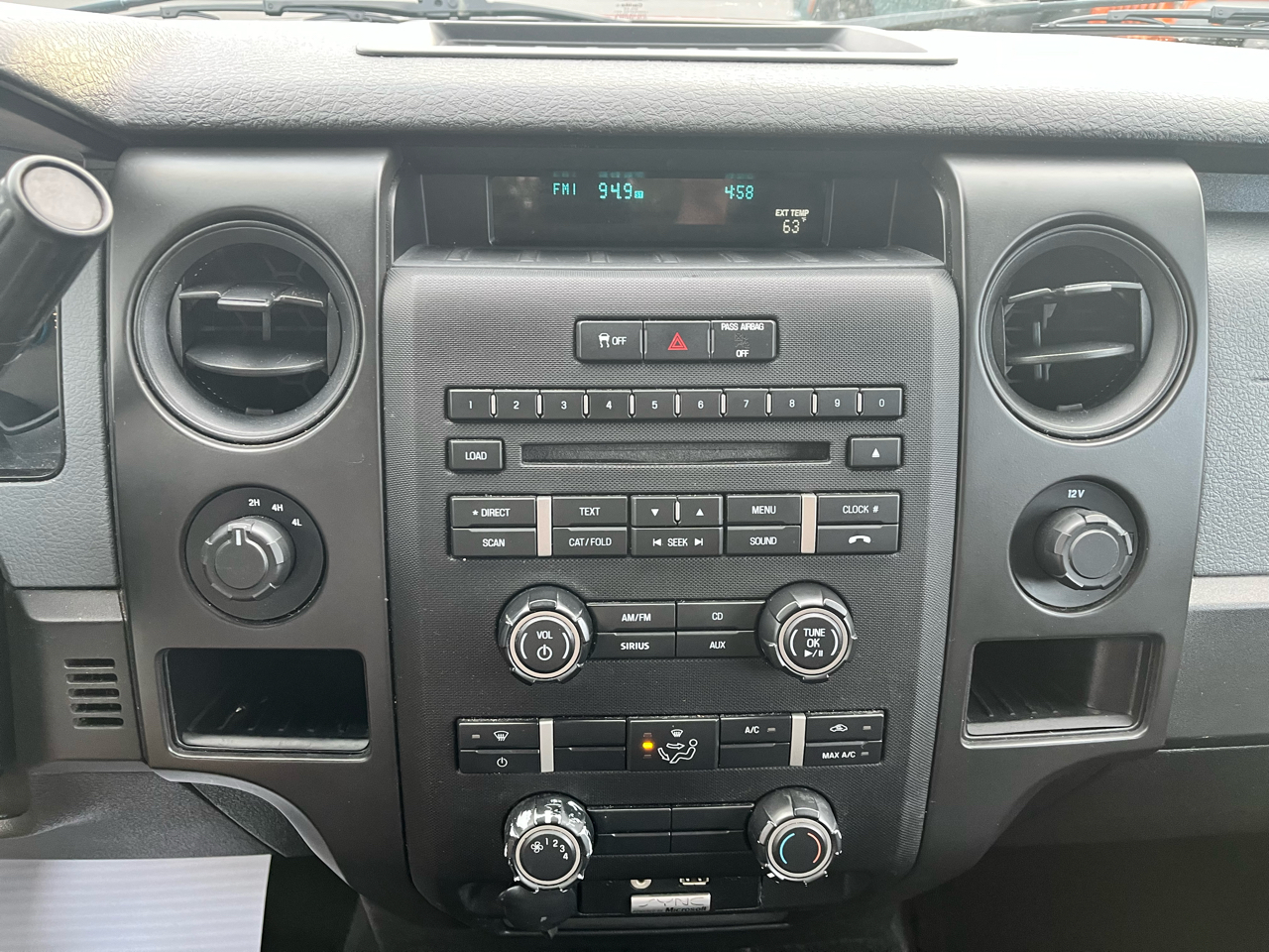 Ford F-150 STX SuperCab 6.5-ft. Bed 4WD 2014