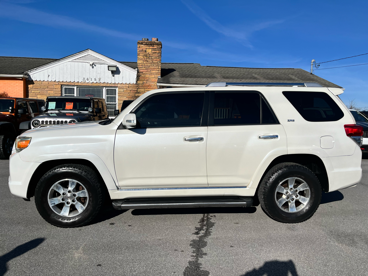 Toyota 4Runner 4WD 4dr V6 Limited (Natl) 2011