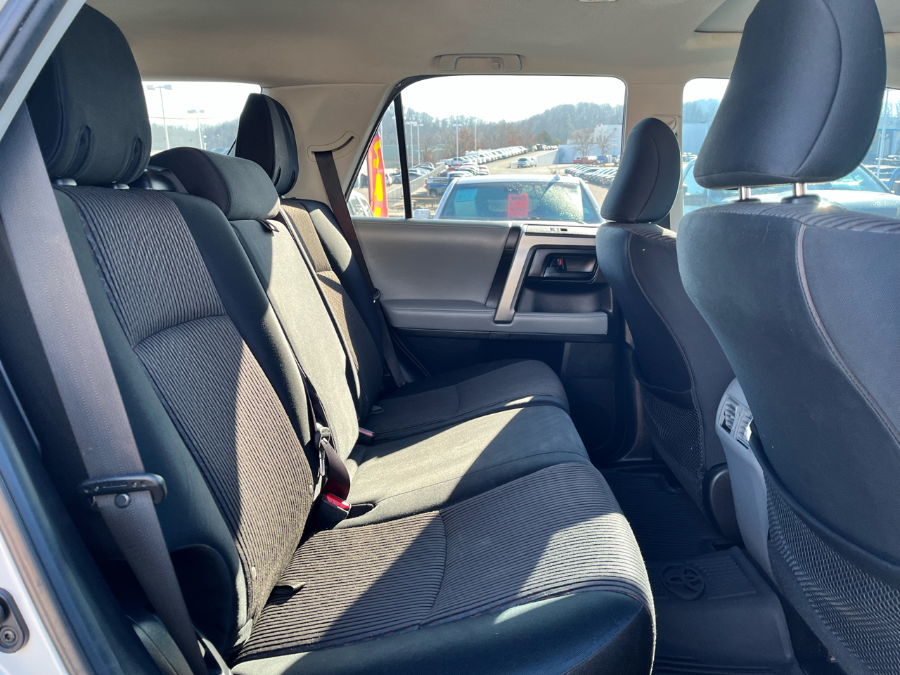 Toyota 4Runner 4WD 4dr V6 Limited (Natl) 2011